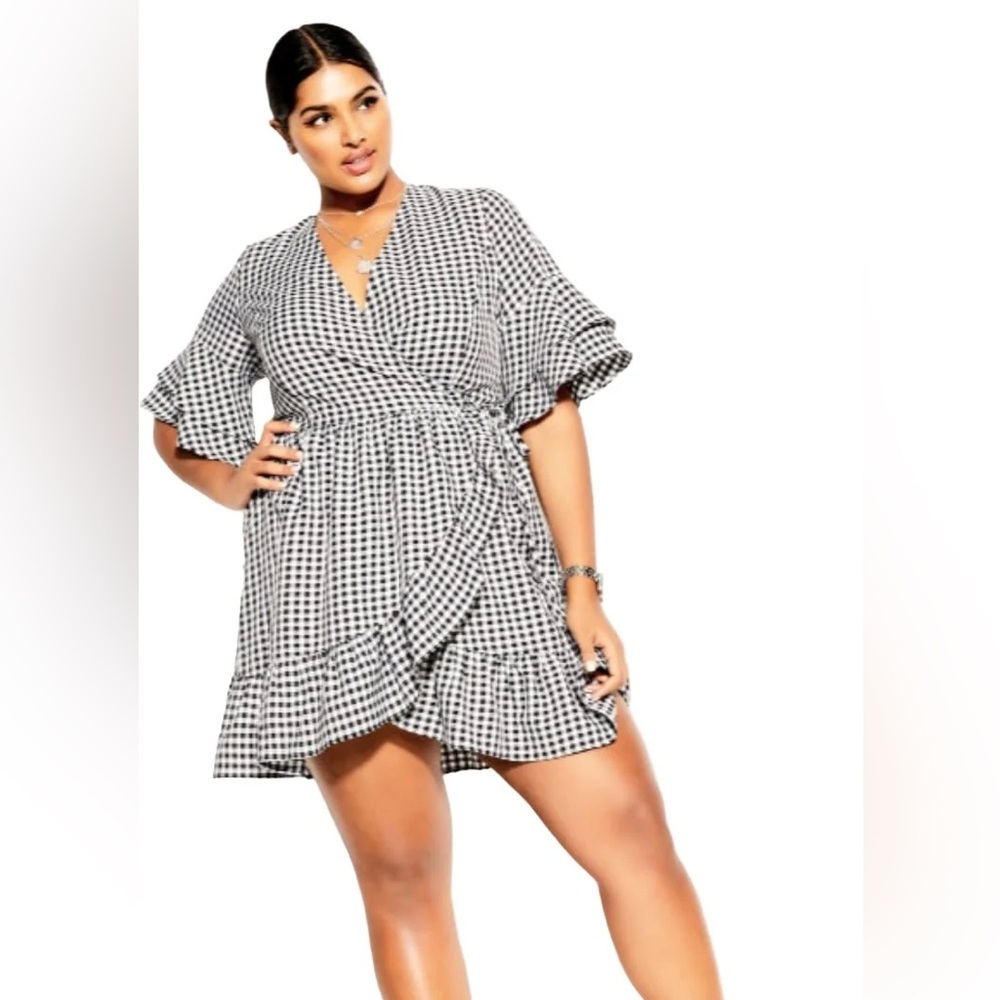 NWT City Chic Black and White Gingham Wrap Dress
